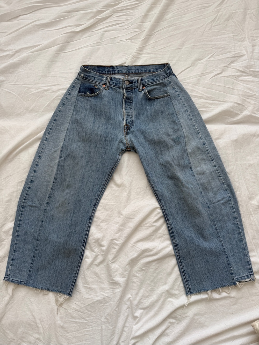 B SIDES Two-Tone Blue Wide Leg Jeans with Raw Hem